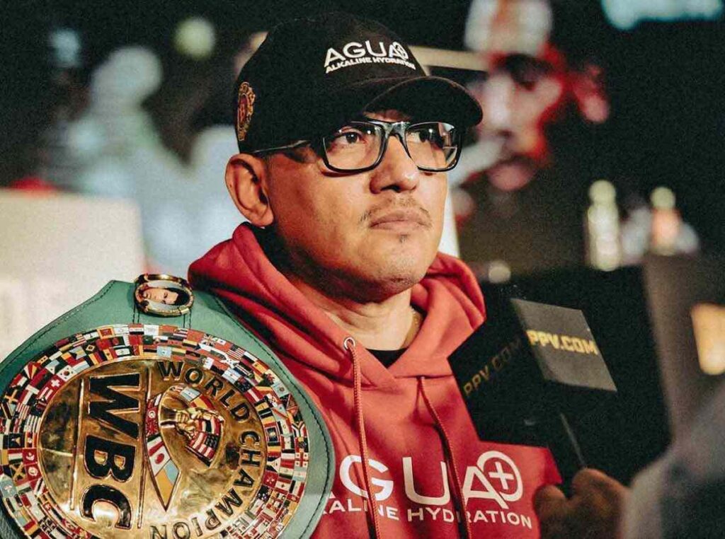 José Benavídez padre de David Benavidez lanza dura crítica a ‘Canelo’ Álvarez: «está acabado»