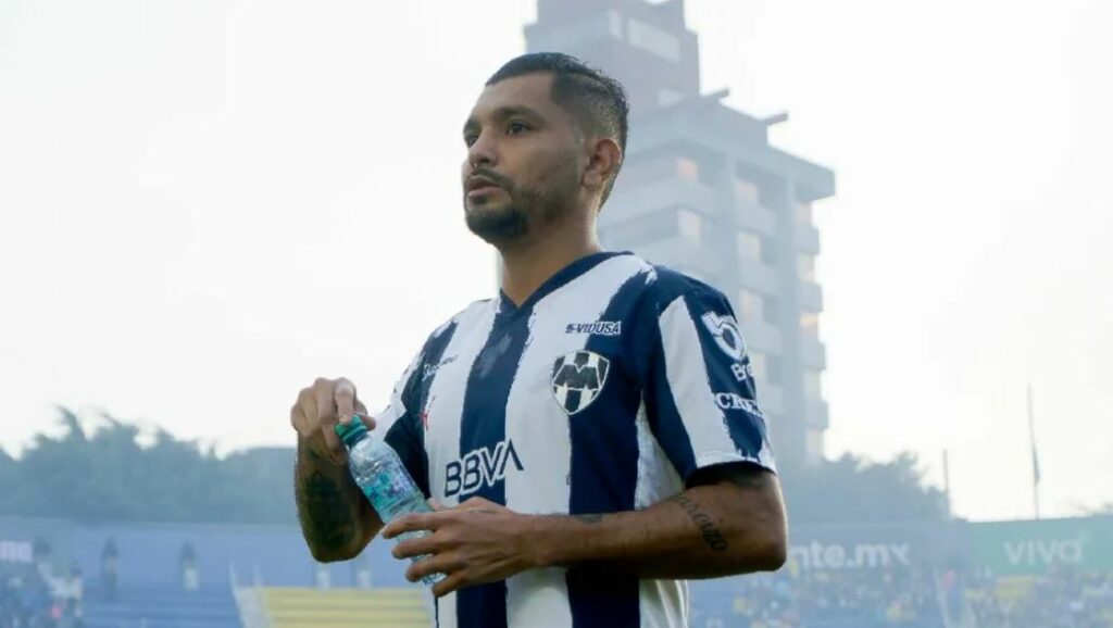 ‘Tecatito’ Corona, el único descartado de Rayados para enfrentar a Toluca