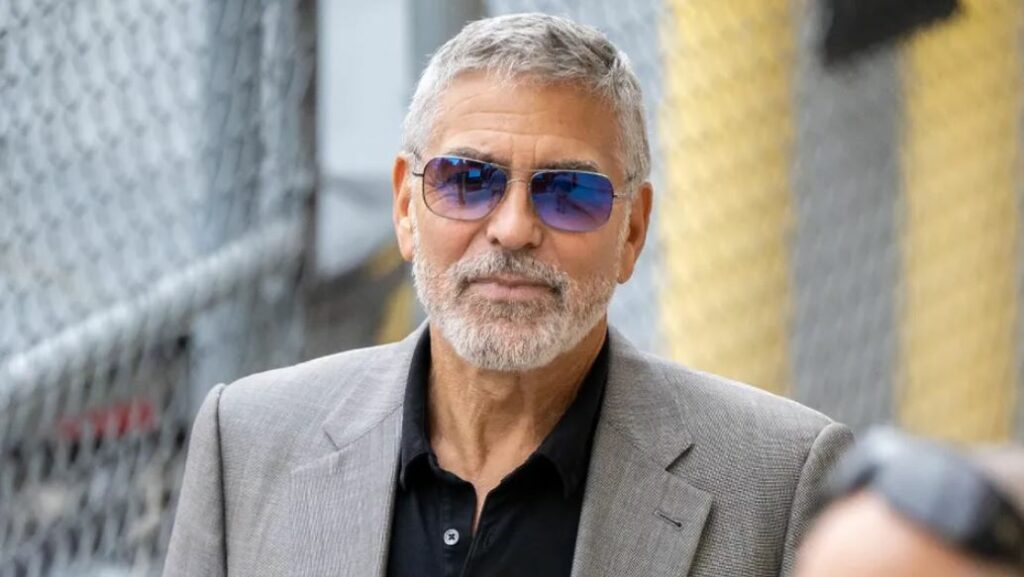 George Clooney anuncia que ya no besará a actrices en sus películas tras pacto con su esposa