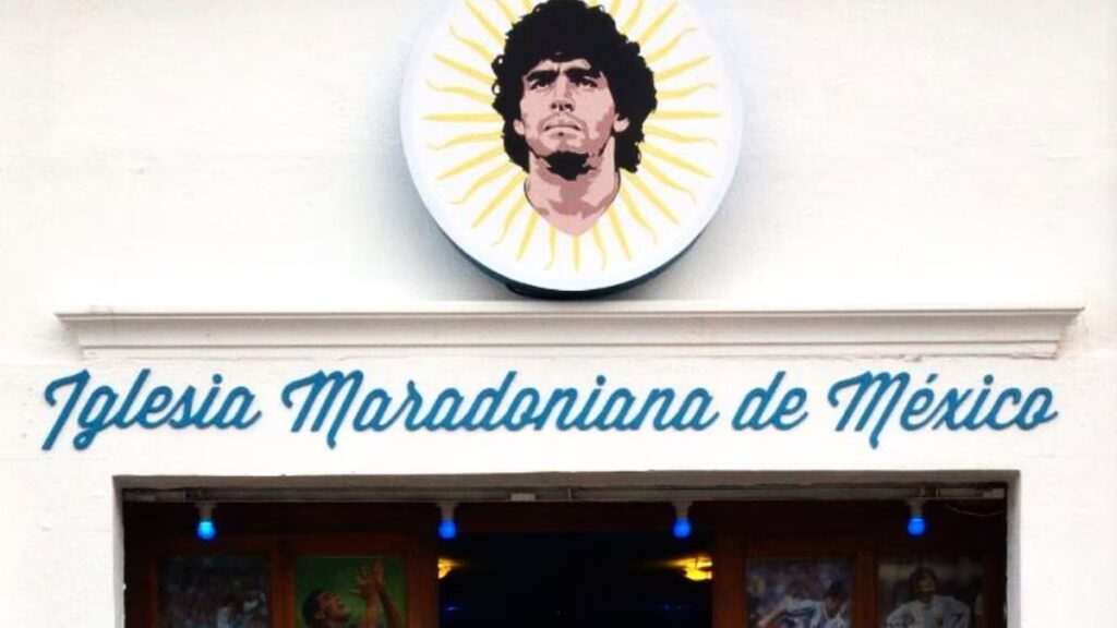 Amenazas apagan la Iglesia Maradoniana en Puebla