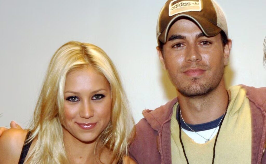 Enrique Iglesias y Anna Kournikova le dan la bienvenida a su cuarto bebé