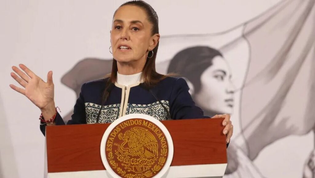 Claudia Sheinbaum afirma que llegada de avión militar de Estados Unidos se había acordado desde octubre; «no venían tropas»