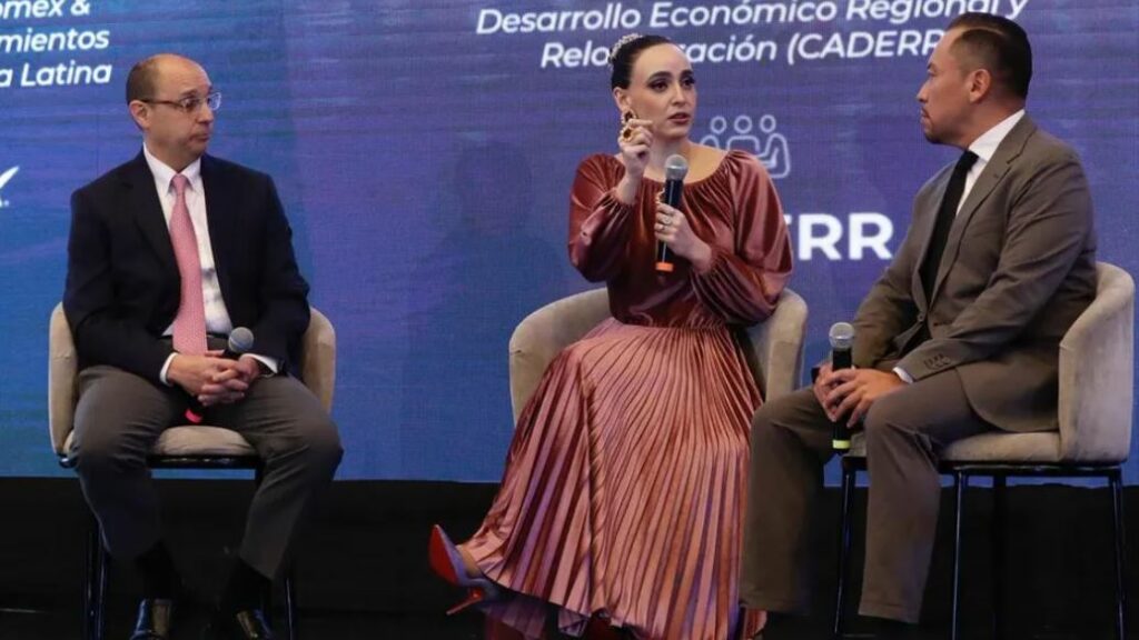 México busca atraer inversión más rápido y reducir tiempos de casi dos años a uno, dice Altagracia Gómez