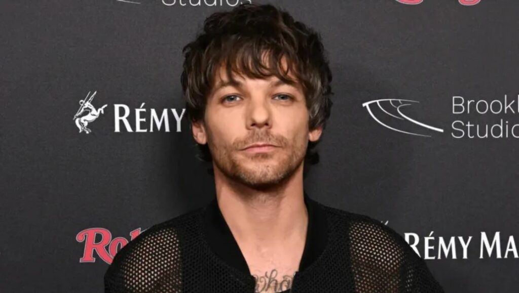 Louis Tomlinson explica por qué evita cantar algunas canciones de One Direction en sus shows
