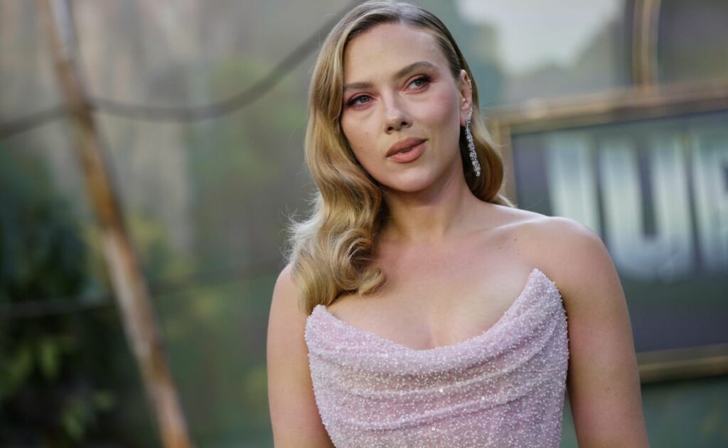Scarlett Johansson y Cate Blanchett encabezan campaña contra el uso indebido de la IA