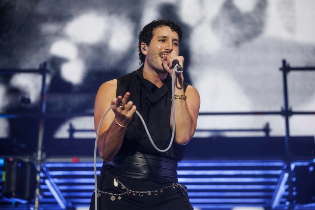 Sebastián Yatra anuncia su regreso a México con la gira ‘Entre Tanta Gente’