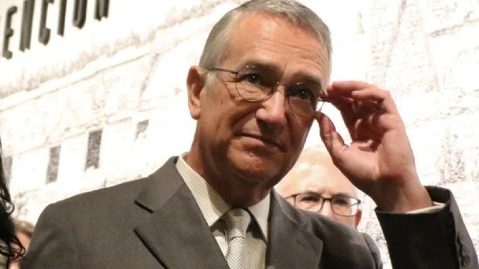 Ricardo Salinas pagará a SAT como cliente de Elektra, en «abonos chiquitos»