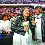 CDMX rompe récord en bodas colectivas; amenizó El Super Show de los Vaskez
