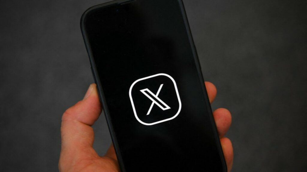 X registra caída global y miles de usuarios quedan sin acceso