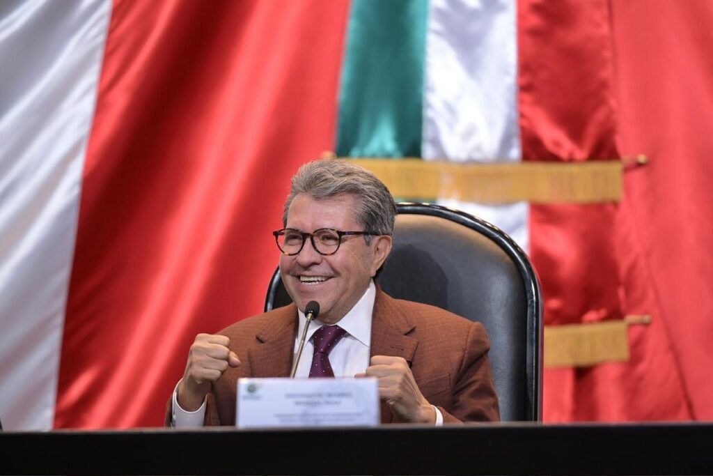 Ricardo Monreal propondrá reforma constitucional para castigar como delito grave el tráfico ilegal de armas