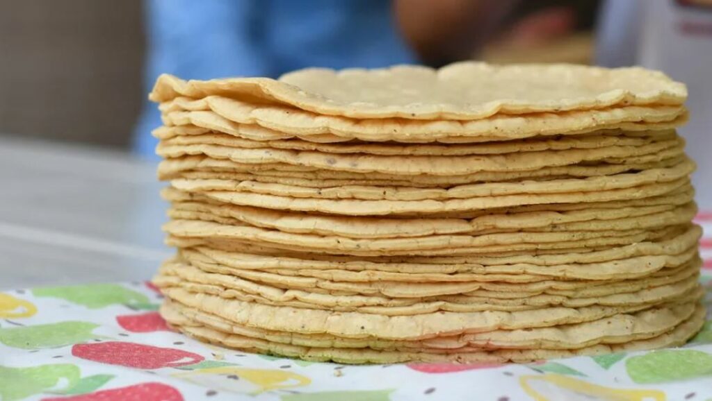 Profeco responde al tema de multas por vender tortillas en hielera