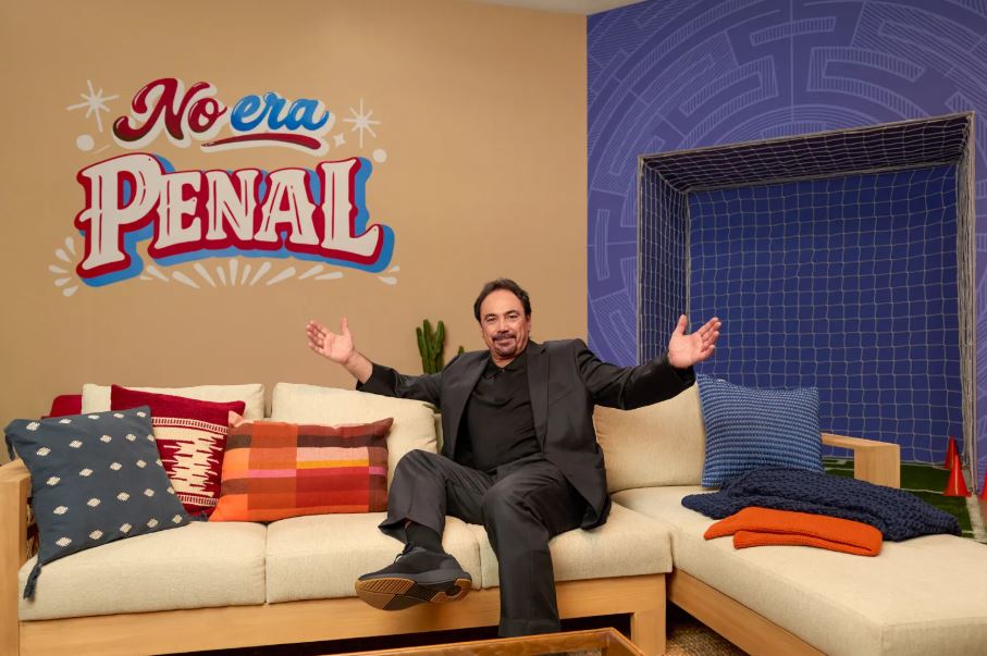 Una noche en el Estadio Ciudad de México: la experiencia de Airbnb con Hugo Sánchez que incluye boletos para el partido inaugural de la Copa Mundial de la FIFA 2026