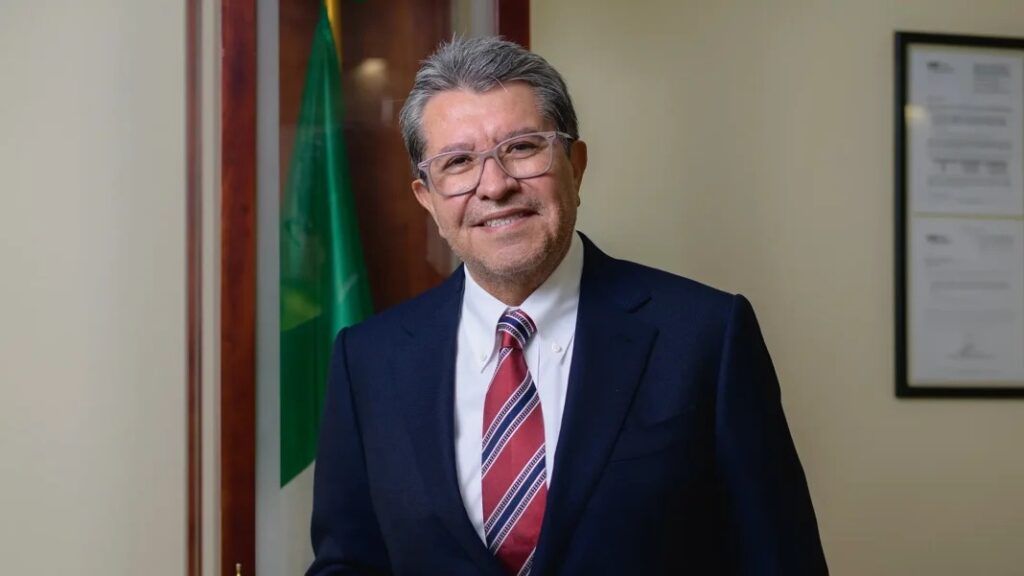 Ricardo Monreal destaca unidad legislativa tras reunión con Claudia Sheinbaum en Palacio Nacional
