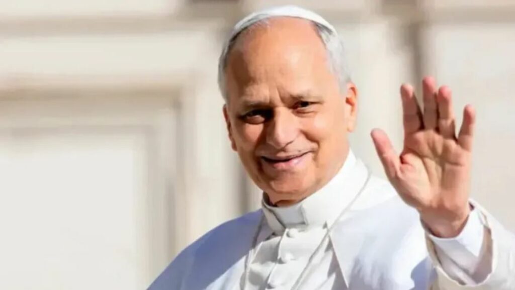 El papa León XIV tacha el gasto militar europeo de «traición» a la diplomacia: «No llamemos defensa a un rearme»