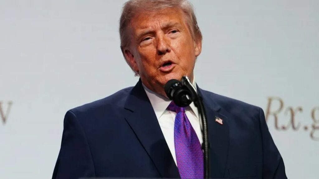 Donald Trump cree que el Tribunal Supremo de Estados Unidos resolverá a favor de mantener la ciudadanía por nacimiento