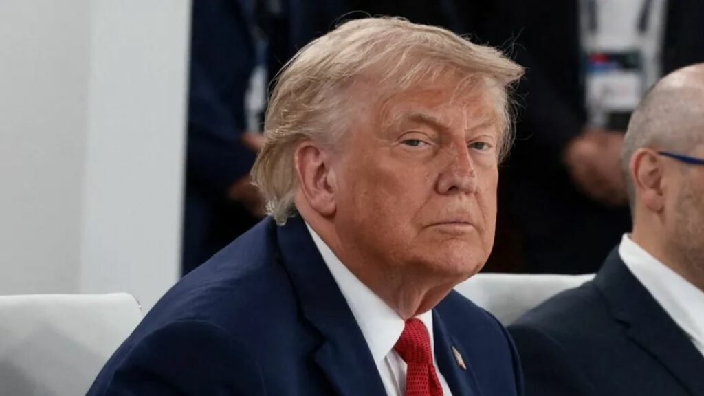 Donald Trump advierte que texto de acuerdo con Irán no es definitivo; amenaza con atacar «si no se comportan»