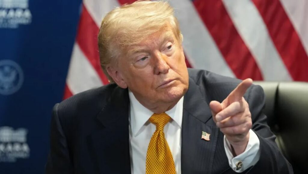 Donald Trump elogia el «trabajo excelente» del ICE y rechaza la suspensión de controles de tráfico