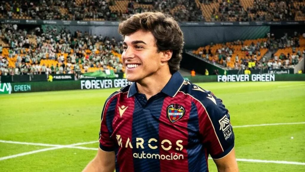 América está muy cerca de fichar al delantero Carlos Álvarez
