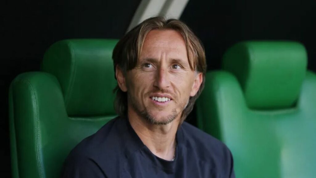 Luka Modric confirma que seguirá en la Selección de Croacia