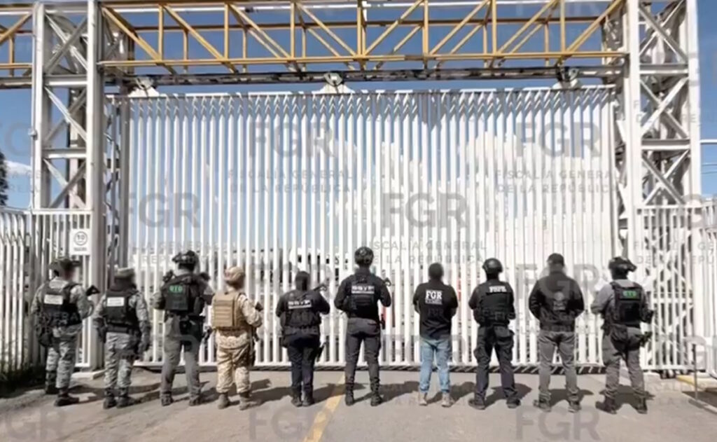 FGR investiga el hallazgo de más de 59 millones de litros de hidrocarburo en Guanajuato