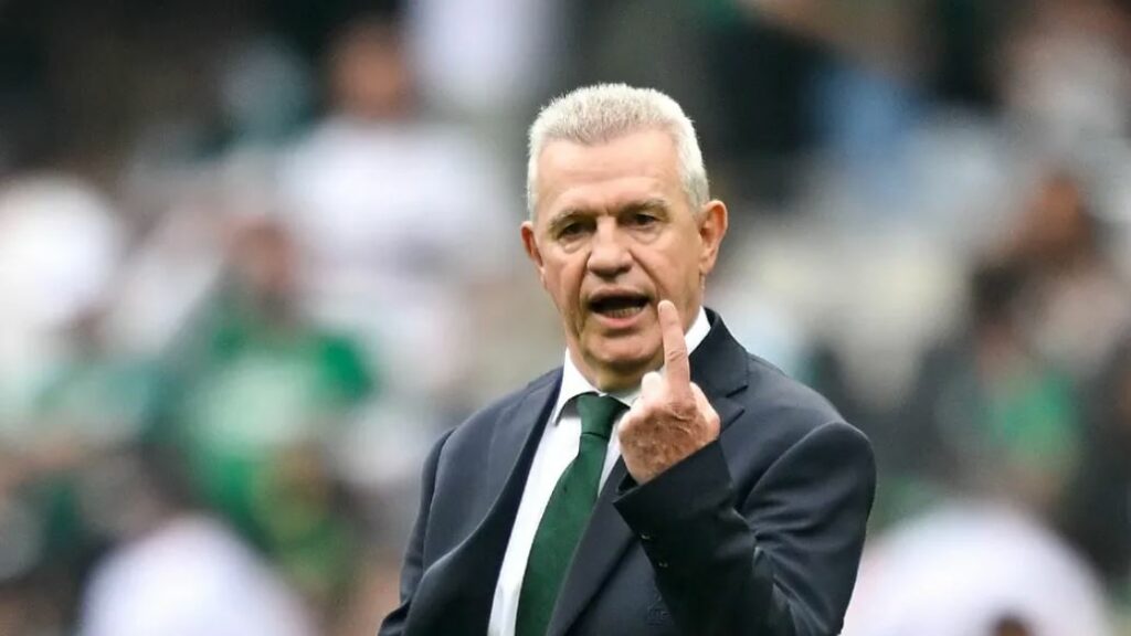 Valencia anuncia a Javier Aguirre como su nuevo director técnico