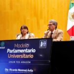 Inaugura diputado Ricardo Monreal el Modelo Parlamentario Universitario de la UNAM FES Aragón
