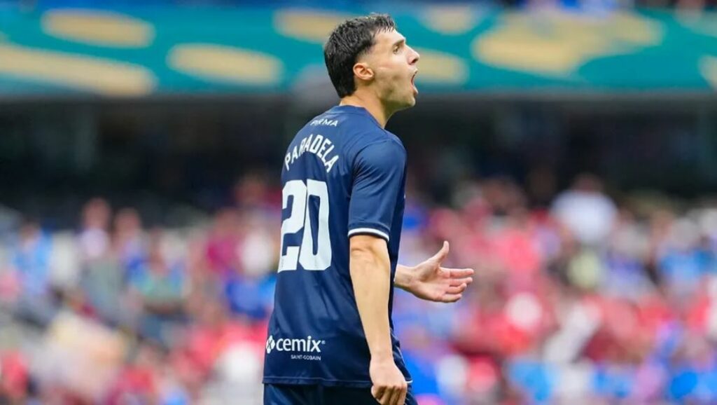 José Paradela vuelve a causar baja con Cruz Azul y se perderá el juego contra Juárez